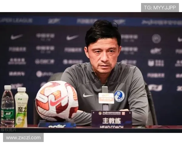 谢晖执教风格与战术理念解析从球员时代到主帅生涯的全面剖析