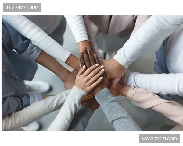 深圳攀岩队灵活性对比分析探讨团队表现与训练策略的关系 深圳攀岩队灵活性对比分析探讨团队表现与训练策略的关系