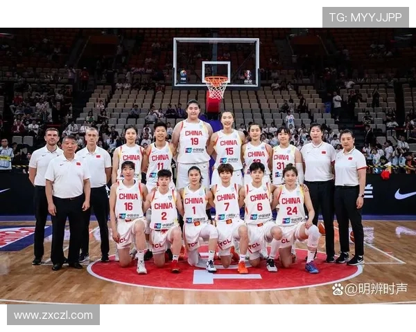 深圳篮球队配合默契展现实力大满贯点评球队表现与未来潜力 深圳篮球队配合默契展现实力大满贯点评球队表现与未来潜力