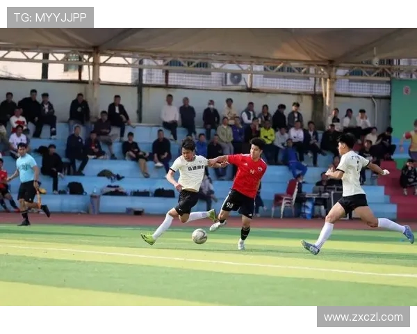 娄底队足球奋勇争先谱写绿茵新篇章助力城市体育全面发展